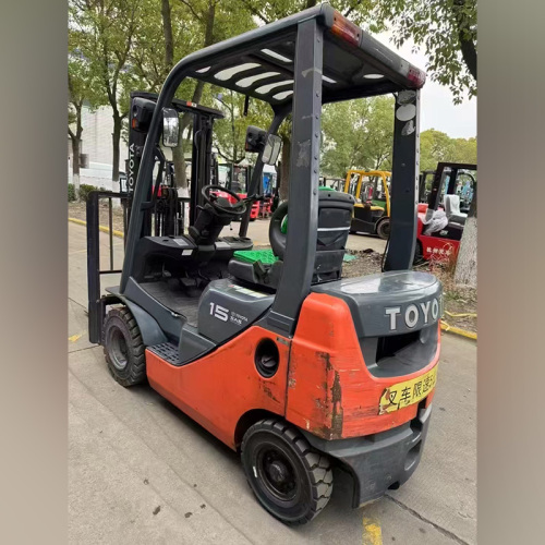 Подержанные грузовики Toyota Forklift для продажи