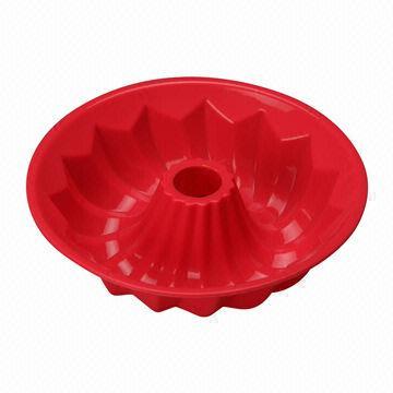 Red color silicone cake mold, made of silicone size 21 x 5cm