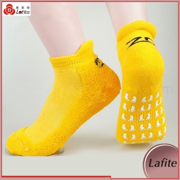 Unisex trampoline yoga anti-slipper indoor socks