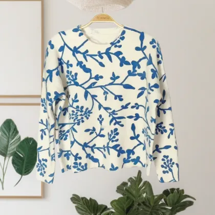 Active Printed Blue and White Knitted Sweater