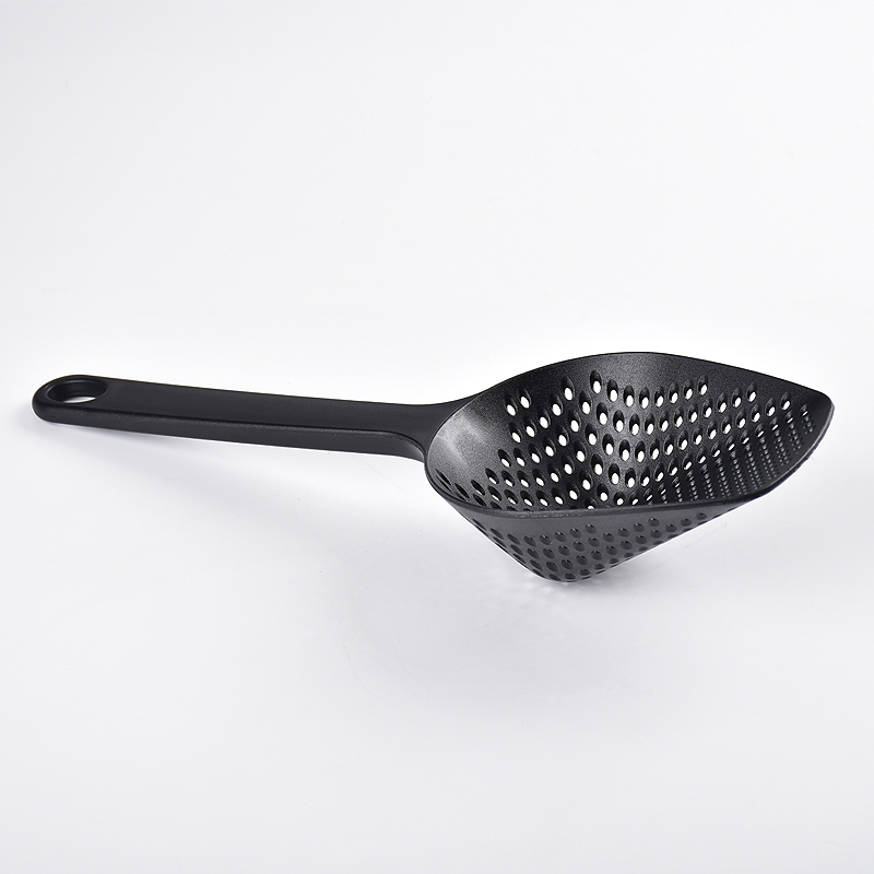 Strainer