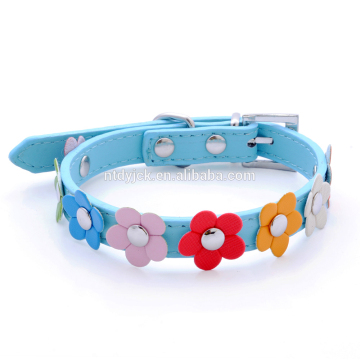 Flower decorative leather dog collars for small dogs