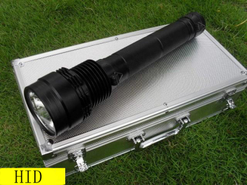 4, 500lumens HID Flashlight at 38/50W