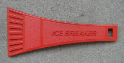 G850 Ice scraper