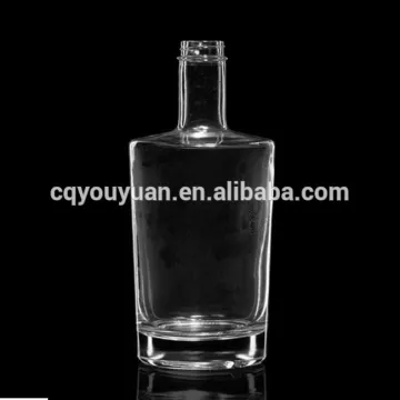 Screw Top Fancy Gin Bottle Thick Bottom 700ML Glass Bottle