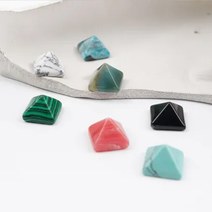 Crystal Loose 7 Chakra Reiki Mini Pyramids Organite Gemstone Clear Quartz Crystal Pyramid: Enhancing Energy and Healing