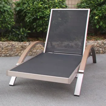 Outdoor Chaise/Sun Lounge with Fashionable and Innovative Designs
