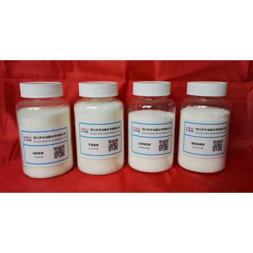 Erucamide với CAS 112-84-5