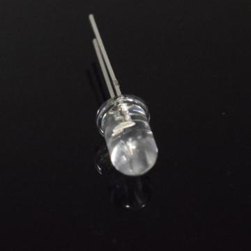 Белый светодиод 5 мм с прозрачными линзами Epistar Chip 7000-9000K