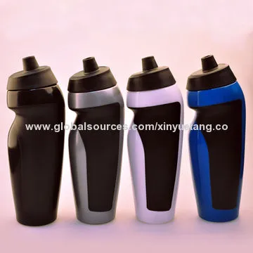 Nalgene Clear 600mL Water Bottles, Made of Plastic Material