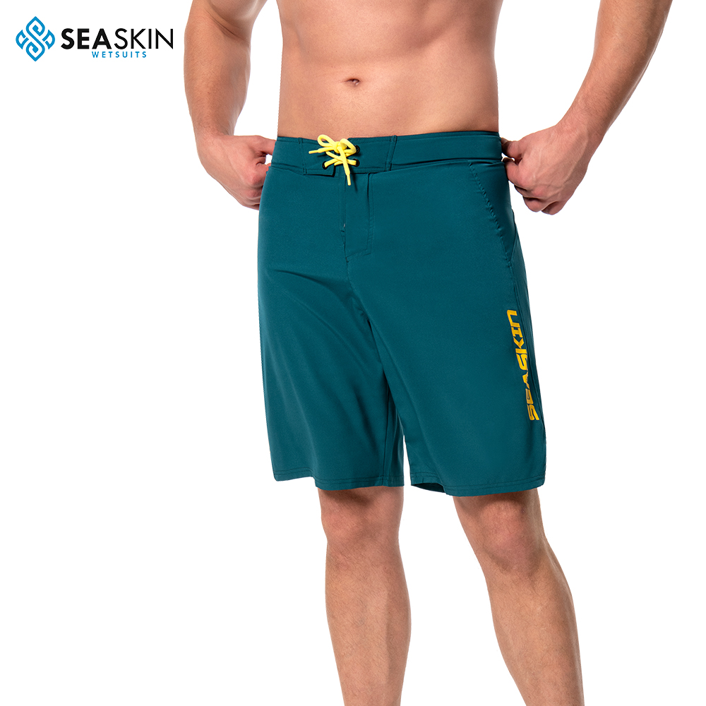 Pantalones cortos para hombres cortos para natación