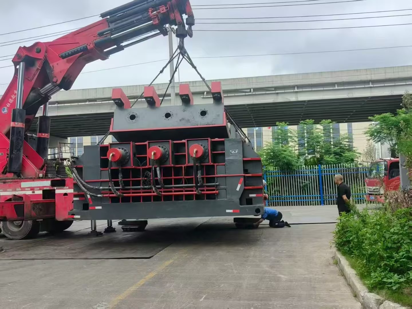 1000t hydraulic metal baler