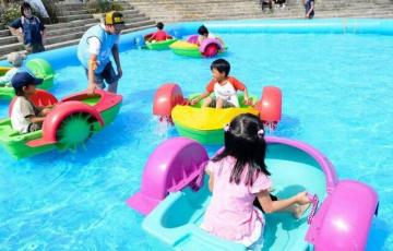 Plastic Kids & Adults Water Hand Boats amusement park rides plastic paddle boat in Water play equipment swimming