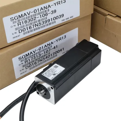 1-Year Warranty: Authentic SGMAV-01ANA-YR13 Yaskawa Robot Spare Parts Motor