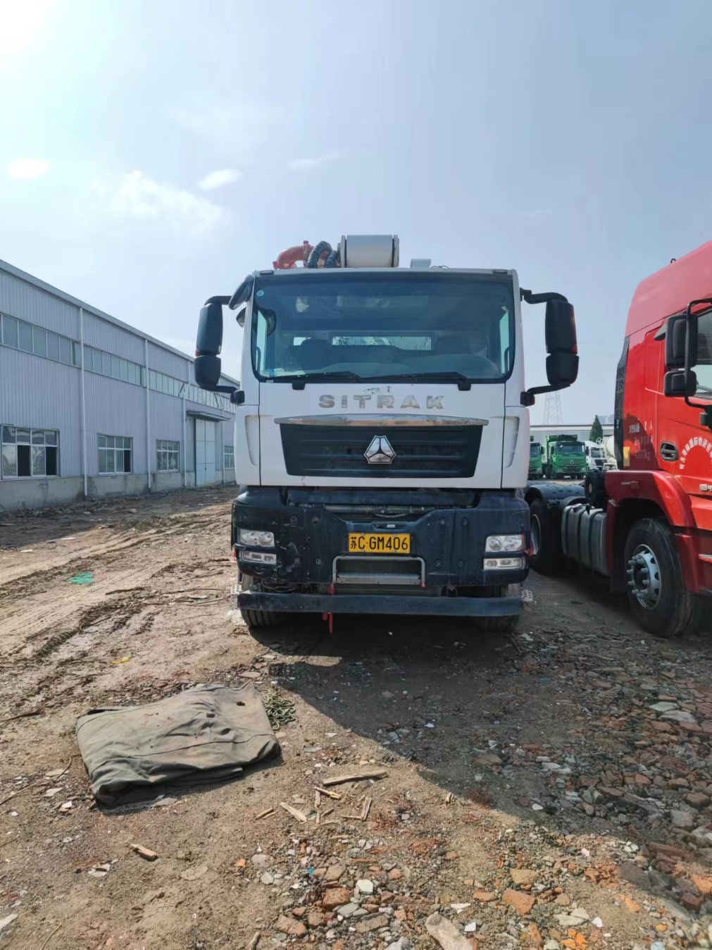 XCMG Sinotruk 69-meter HB69V Concrete Pump Truck
