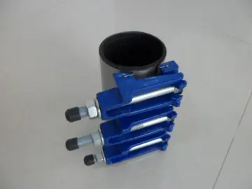 Stainless steel/dcutile iron single band repair clamp