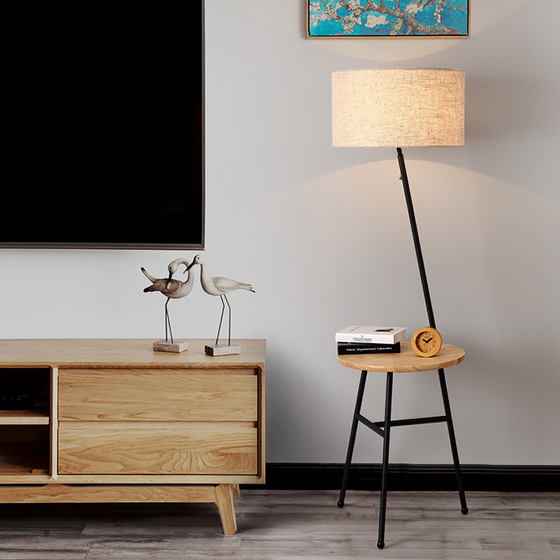 Application Black Floor Lamp