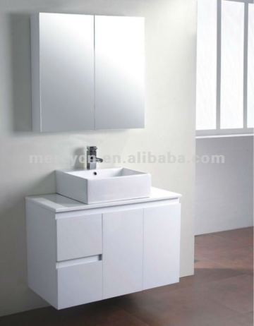 Mirrored Bath Cabinet White Mirrored Bath Cabinet