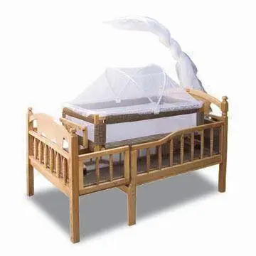 Cradle, Made of Pine, Measures 130 x 87 x 95cm