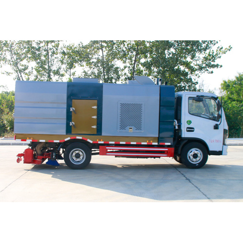 Dongfeng Tianjin Rear Mounted Vacuum Vehicle
