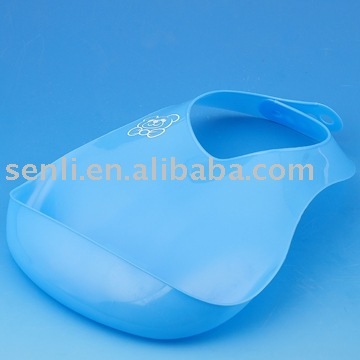 PLASTIC BABY BIBS ITEM NO: 810010