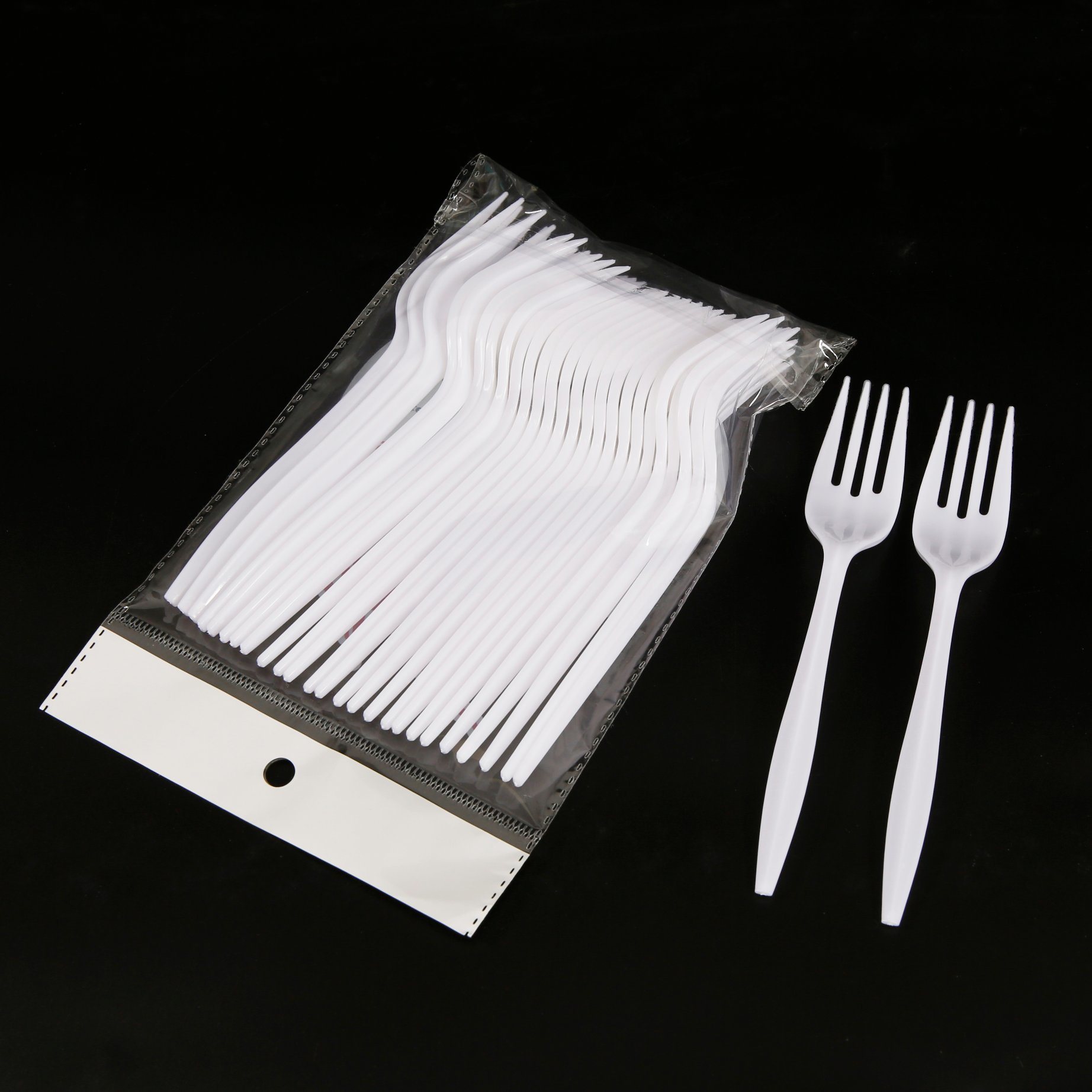 wholesale disposable plastic dinnerware cutlery sets