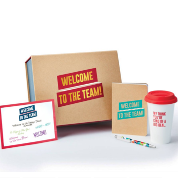 Emballage de boîtes de bienvenue personnalisées pour les employés