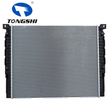 Aluminum radiator for BMW 5 Series G30 S40ix OEM 17118650745 auto radiator