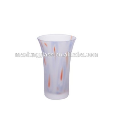 Hi-ball glass with flower dots and frosted surface.