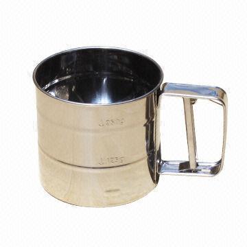 Stainless Steel Flour Sifter, 2 Cups Capacity, Wheat Flour Sifter, Kitchen Helper
