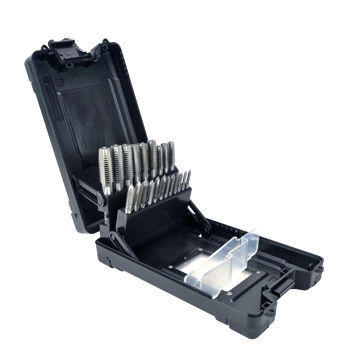 21-piece tap set in plastic box