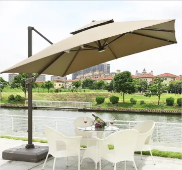 Outdoor Garden Cantilever Umbrella