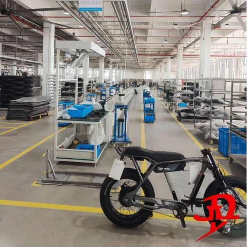 Línea transportadora avanzada para la producción de vehículos eléctricos