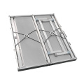 Mesa de camping plegable azul oscuro con silla
