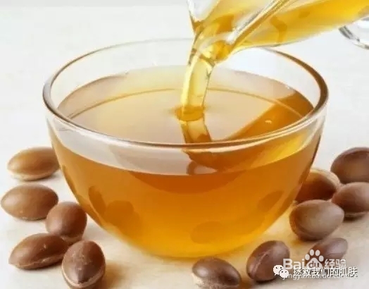 روغن آرگان طبیعی برای مراقبت از پوست و رشد مو