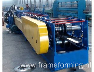 Z shaped steel purlin cold roll forming machine