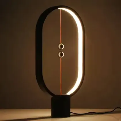 Heng Balance LED Table Lamp