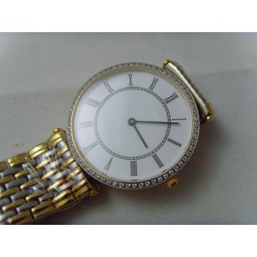 watch012