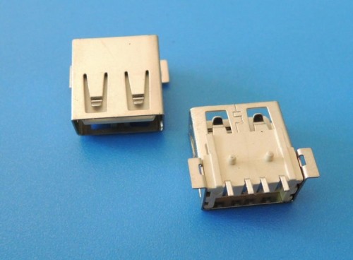 Stempelen interne metalen vrouwelijke USB-connector