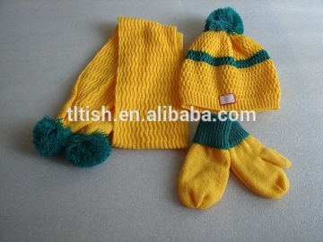 jacquard the knitted set for the scarf and hat and glove of the children