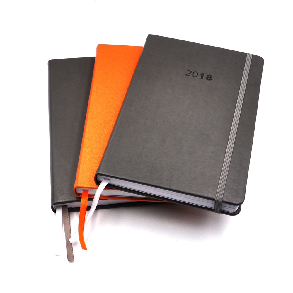 Hardcover oanpaste notebook planner printsje wyklikse tydskrift