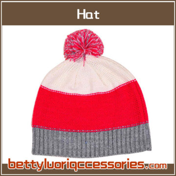 Chapeau bonnet tricoté avec Pom KT-H-008