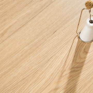 Scratch Resistant Engineered Wooden Flooring