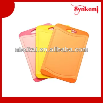Unbreakable plastic cutting board set