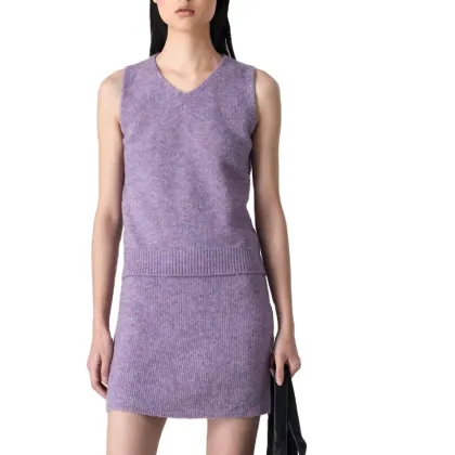 Women's Cashmere Knitted Sleeveless Vest & Skirt Set - Short Skirt and Sweater Chic Spring/Summer Look
