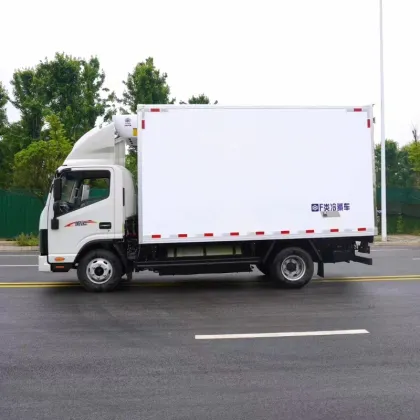 JAC 4-ton refrigerated truck