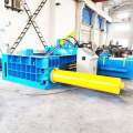 Compressing Steel Scrap baler machine