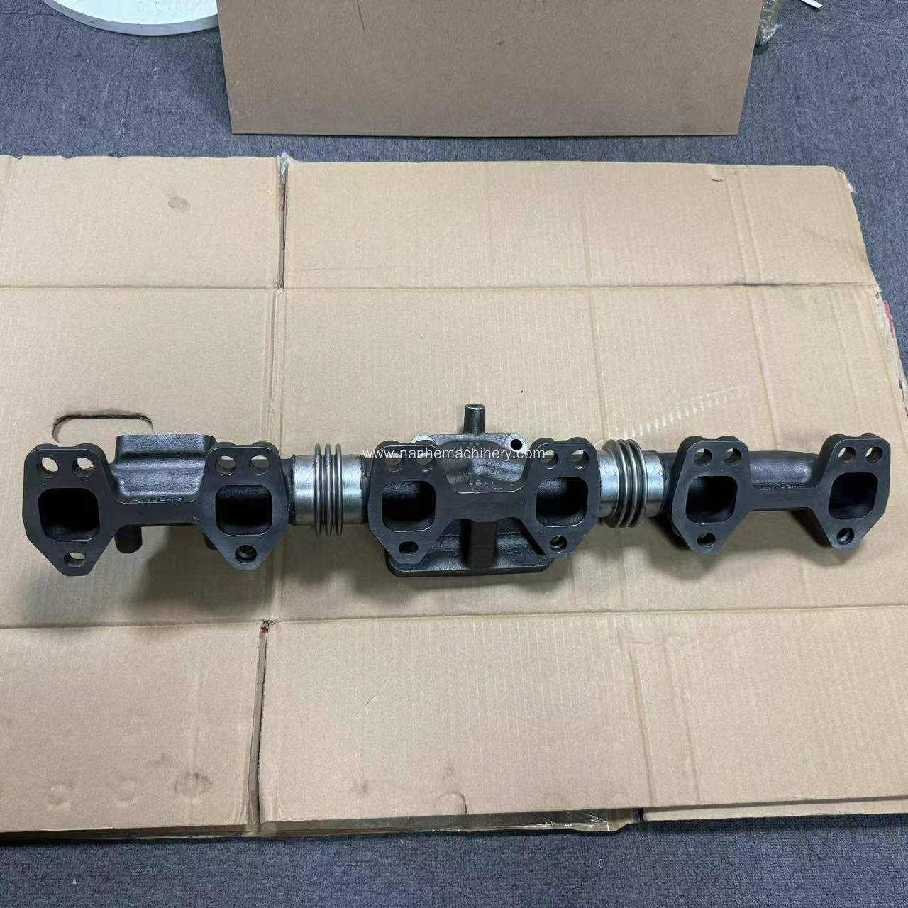 VH171051150A Exhaust Manifold for Hino J08E SK350-8 SK330-8