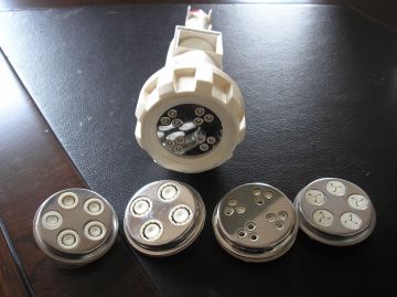 Hand - Operated Chrome - Plated Steel Macaroni Maker Machine For Making Short Pasta