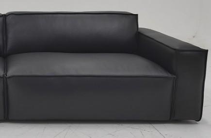 Right armrest single sofa